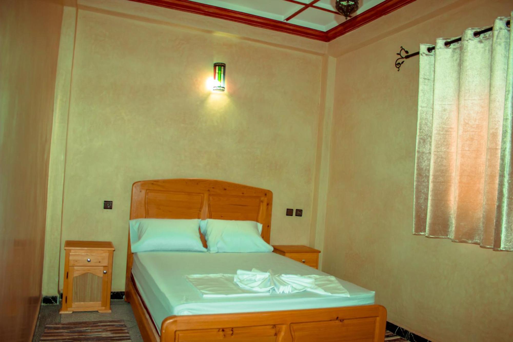 Aït Baha Riad Restaurant Marzouk מראה חיצוני תמונה
