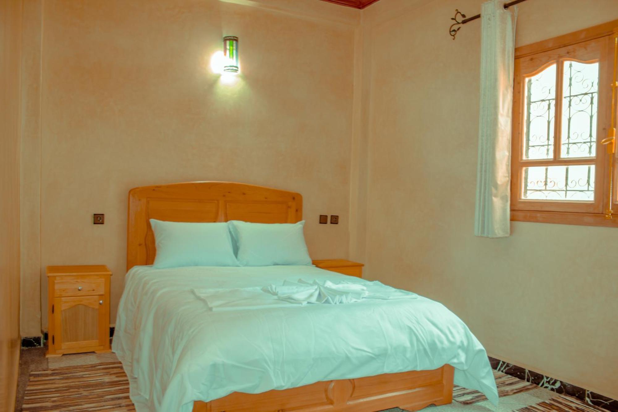 Aït Baha Riad Restaurant Marzouk מראה חיצוני תמונה