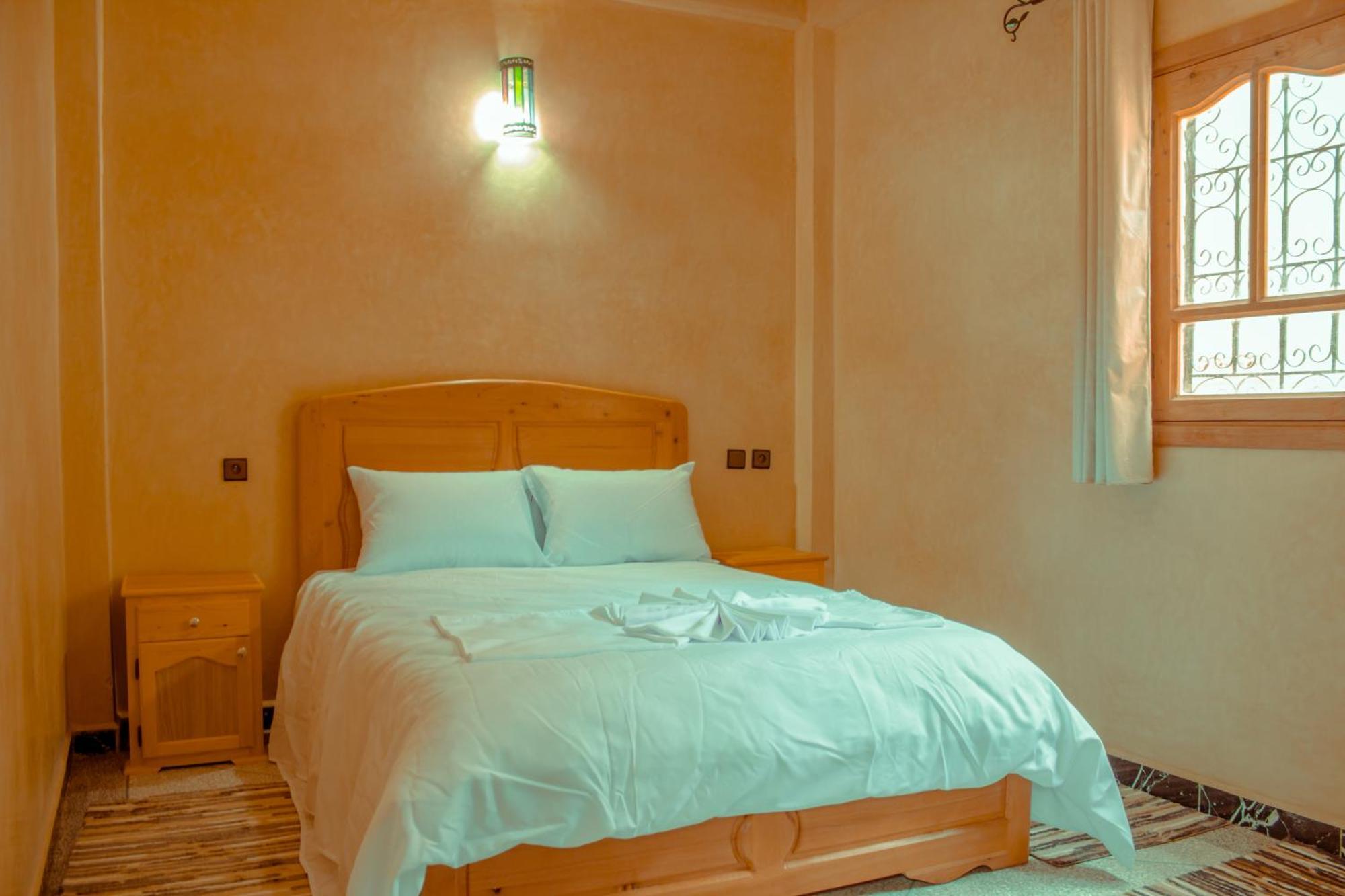 Aït Baha Riad Restaurant Marzouk מראה חיצוני תמונה