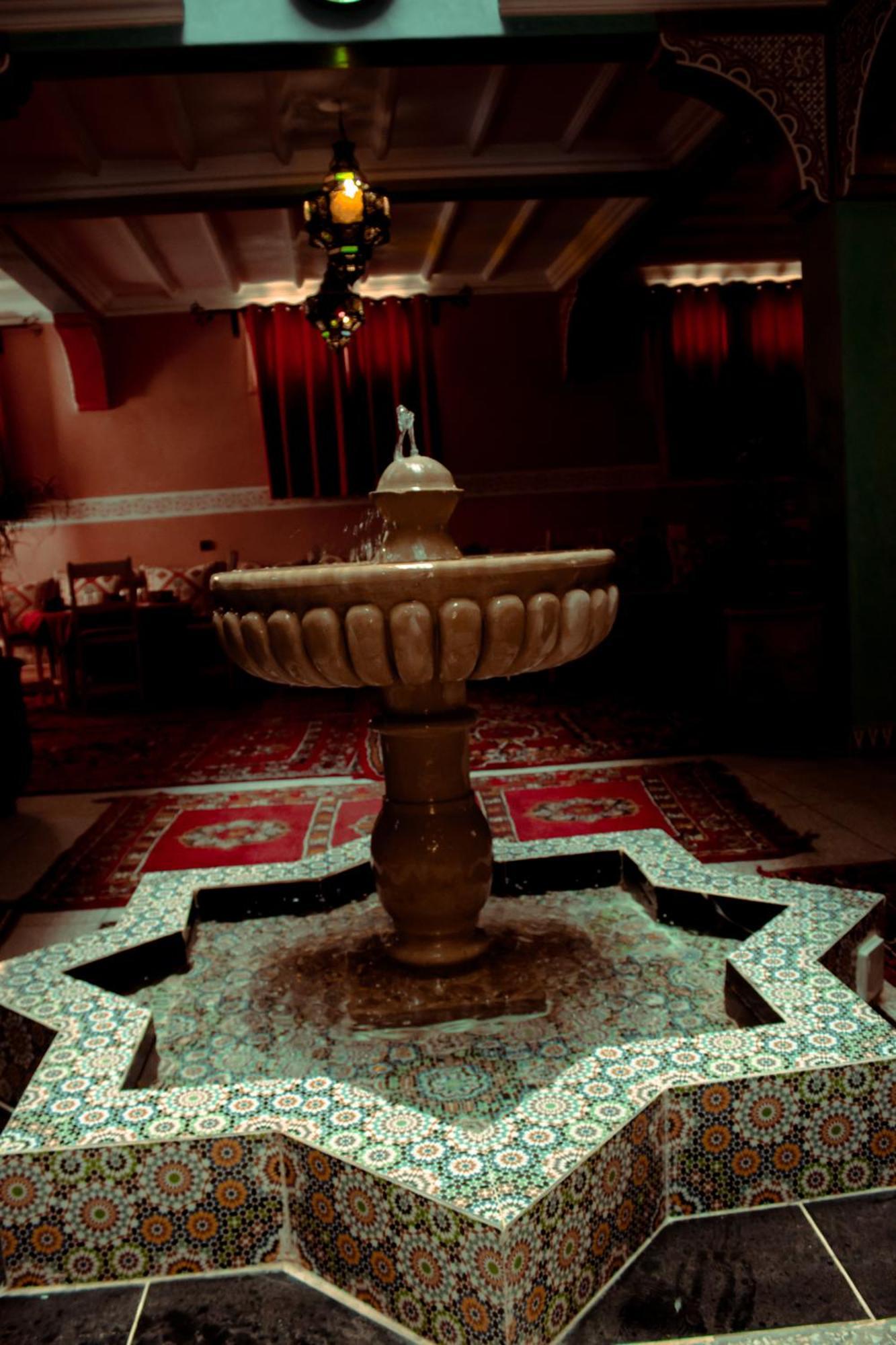Aït Baha Riad Restaurant Marzouk מראה חיצוני תמונה